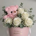 Canasta con 6 Rosas y Peluche